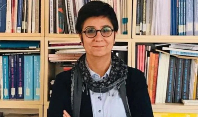 Son Dakika: Ankara Mimarlar Odası Başkanı Tezcan Karakuş memuriyetten çıkarıldı