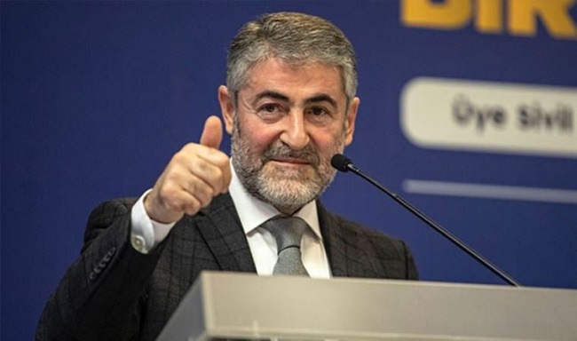 Bakan Nureddin Nebati 'döviz kuru' eleştirilerine yanıt: 'Boşuna şikayet etmeyin'
