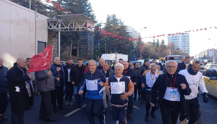Atatürk Koşusu 27 Aralık'ta Cumhuriyet Devrimleri için koşuldu