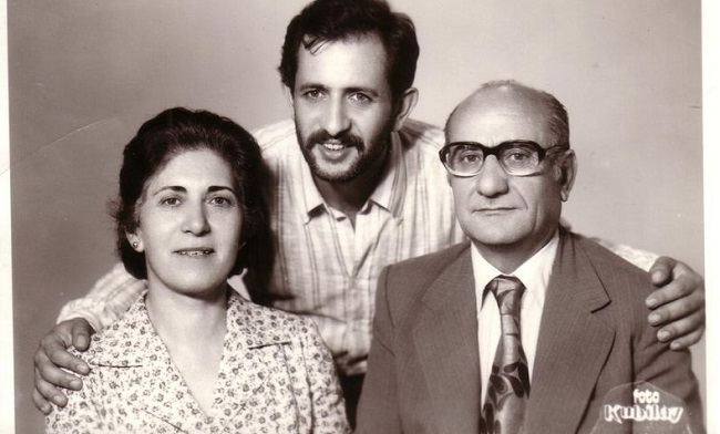 Ben bir öğretmen çocuğuyum.