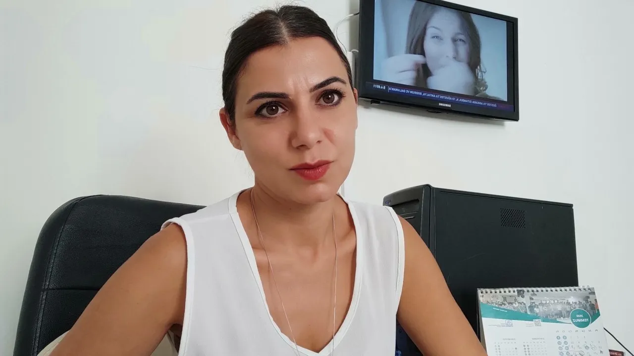 TGS Ankara Şube Başkanı Sibel Hürtaş'ın Meclis'e girişi yasaklandı