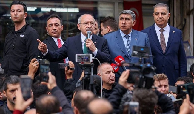 Kemal Kılıçdaroğlu, Kilis'te Suriyelilerle bir araya geldi, çözüm önerilerini anlattı