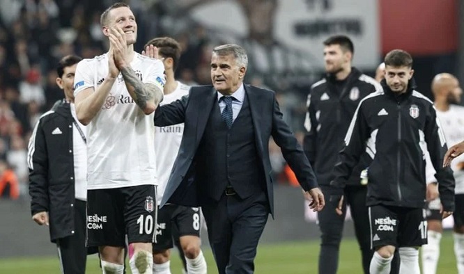 Spor yazarları Beşiktaş - Ümraniyespor karşılaşmasını yorumladı: 'Valerien Ismael'in kulakları çınlasın'