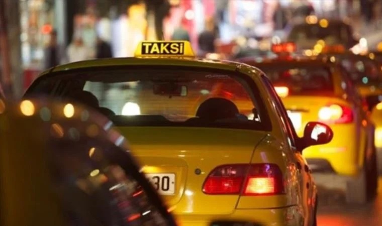 İBB Genel Sekreter Yardımcısı Buğra Gökçe: Taksi sorunun temeli çok açık