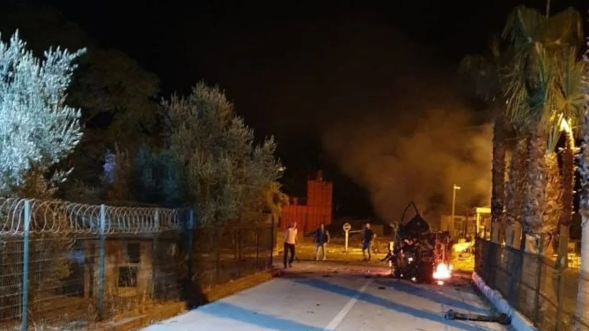 SON DAKİKA: Mersin Mezitli'de polisevine hain saldırı