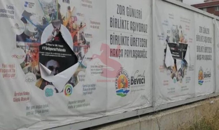 Samsun'da Atatürk'e çirkin saldırı