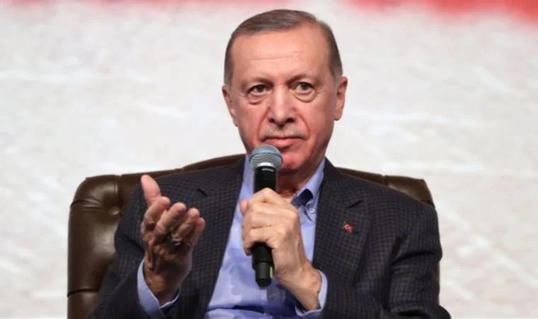 Turgut Kazan'dan Erdoğan'ın adaylığına ilişkin değerlendirme: Anayasa'nın ilgili maddesi yoruma kapalı