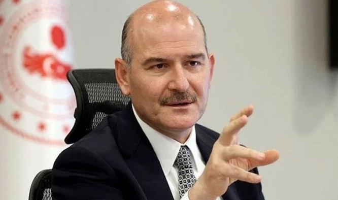 Süleyman Soylu'nun siber uzmanları: Ev hanımı, taksici, marangoz, kuaför...