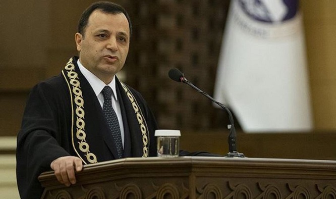 AYM Başkanı Zühtü Arslan’dan ‘yargıda bağımsızlık’ vurgusu: Güç tek elde toplanmamalı