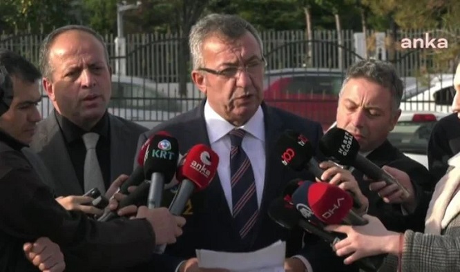 Son Dakika: CHP 'sansür yasasını' AYM'ye taşıdı