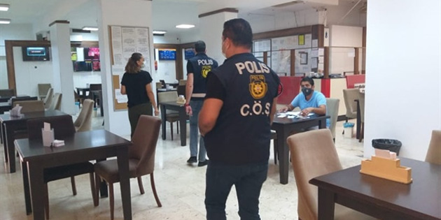Kıbrıs'da binlerce kişi aranıyor 