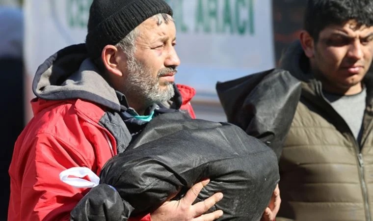 Deprem felaketinin üzerinden altı gün geçti, Gaziantep'te her geçen saat durum ağırlaşıyor
