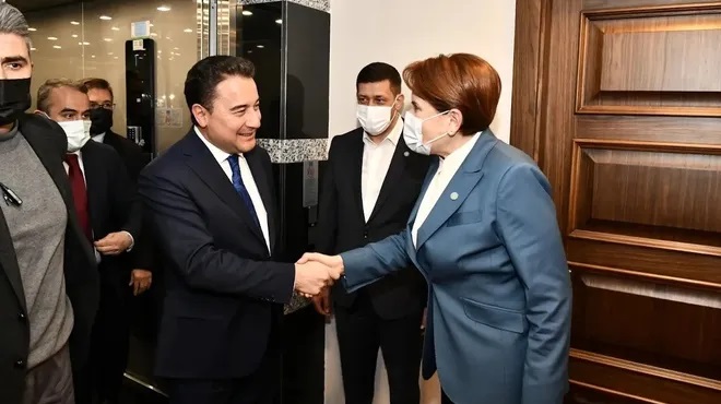 DEVA lideri Babacan İYİ Parti lideri Akşener’i ziyaret etti